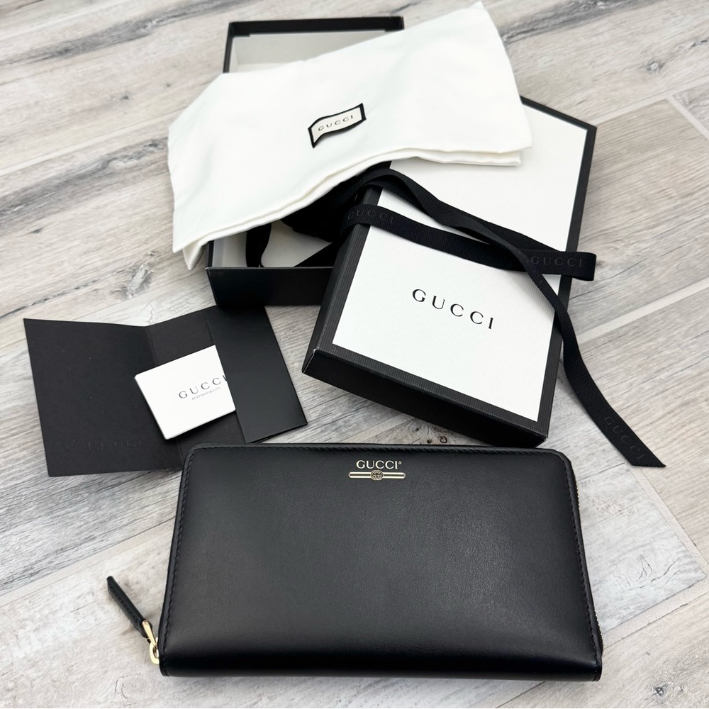 Gucci Black Smooth Calfskin Leather Organizer Wallet